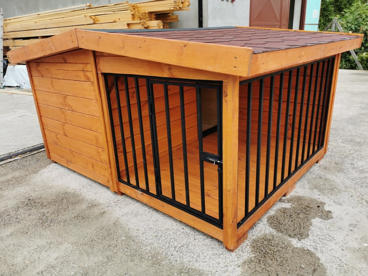 Zateplená psia búda Rex