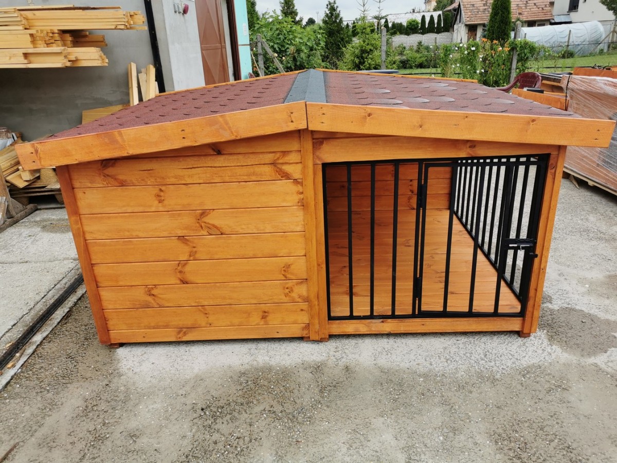 Zateplená psia búda Rex