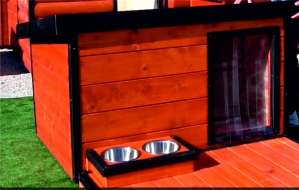 Drevený držiak na nádobý